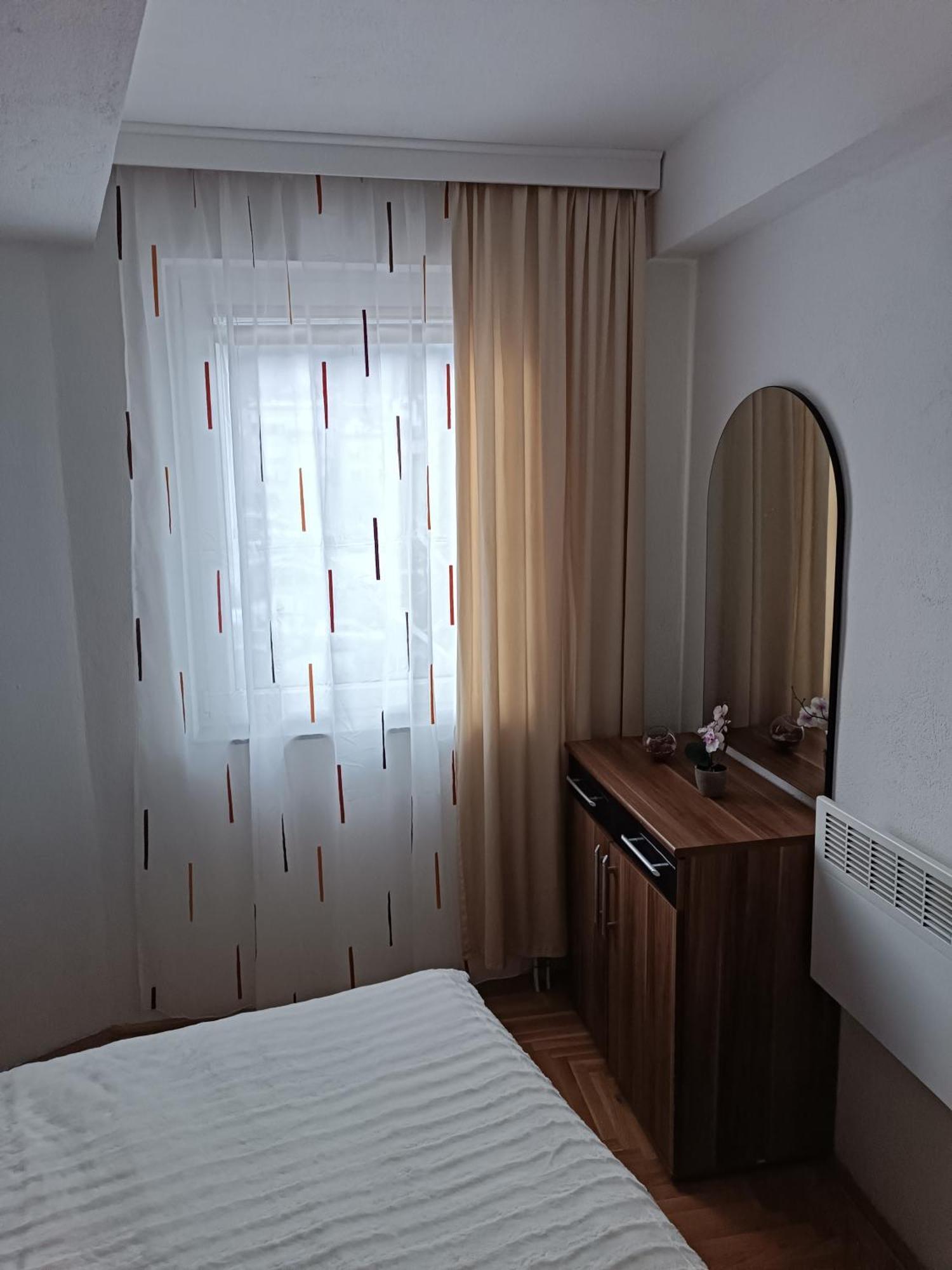 Holiday Konjic Apartment ภายนอก รูปภาพ