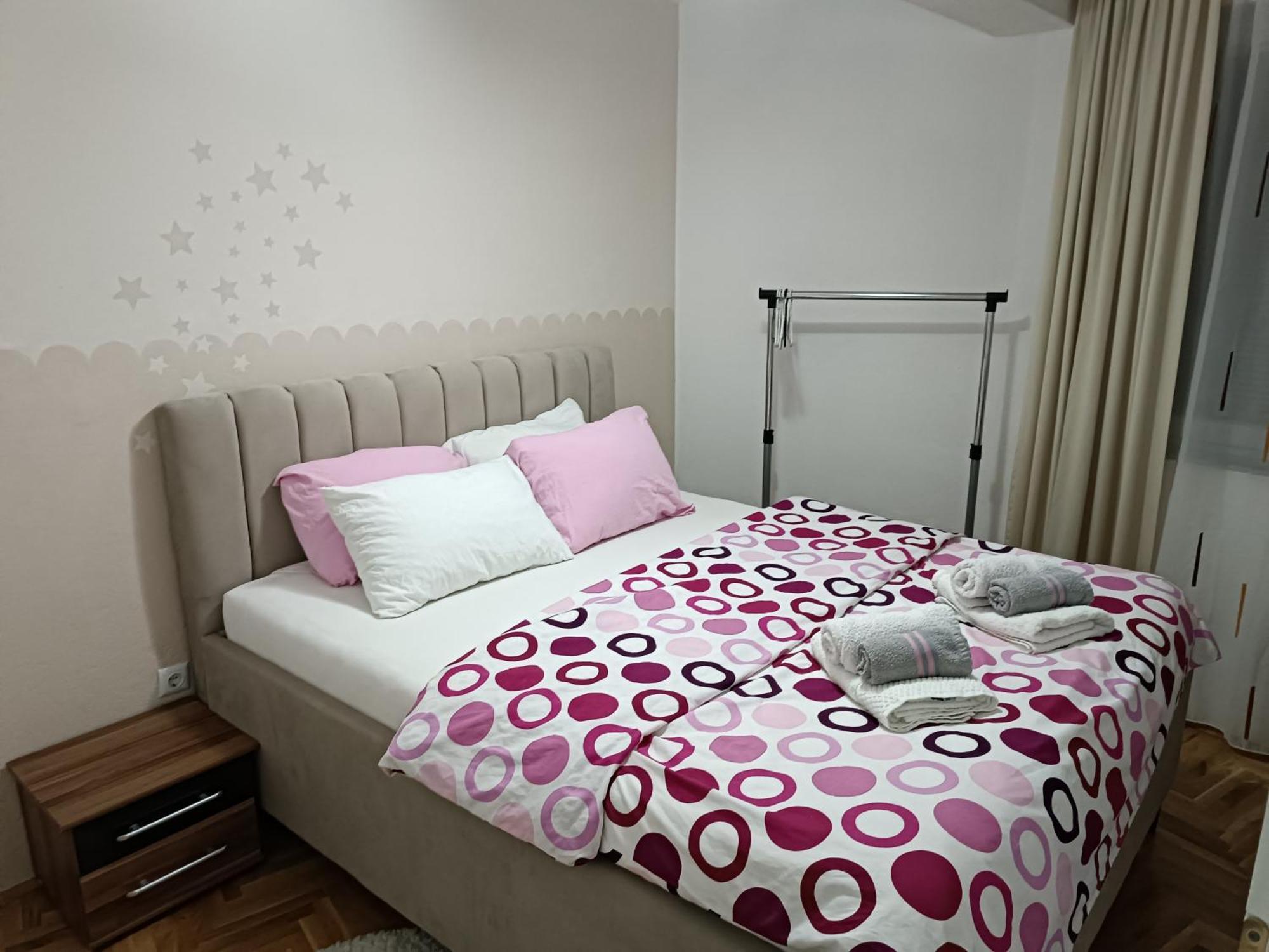 Holiday Konjic Apartment ภายนอก รูปภาพ